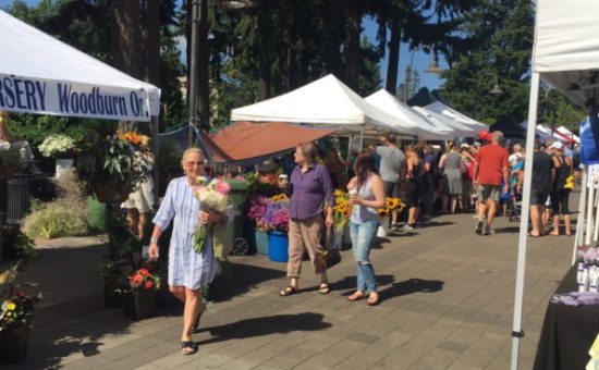 Lake Oswego Farmers’ Market Blossoms in Summer